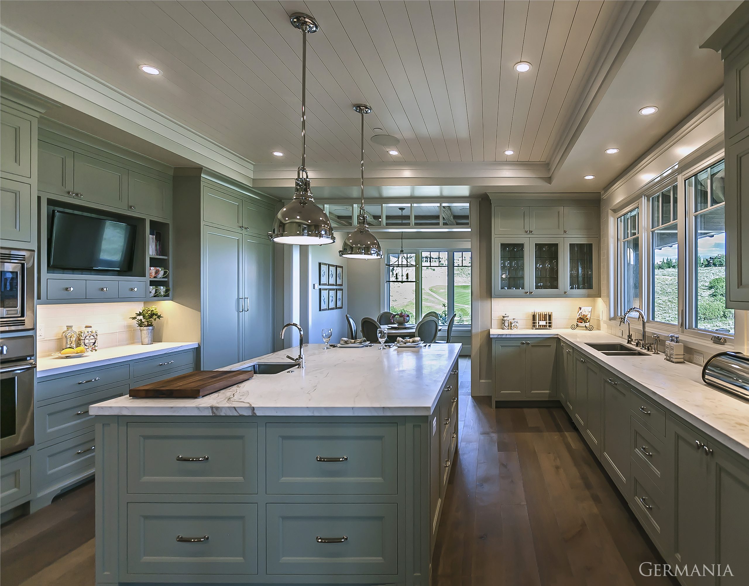 Choosing a custom home construction for your kitchen can be intense. Kitchen island or no? What about the cabinets? What about countertops? Germania Construction is there from fit to finish in the entire construction process.