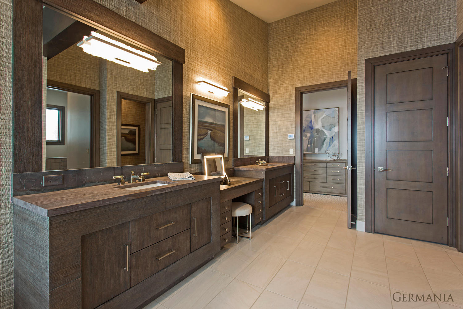 Custom home master bathrooms are an integral element to luxury home living. From the cabinets to the doors, Germania Construction offers incredible craftmanship.