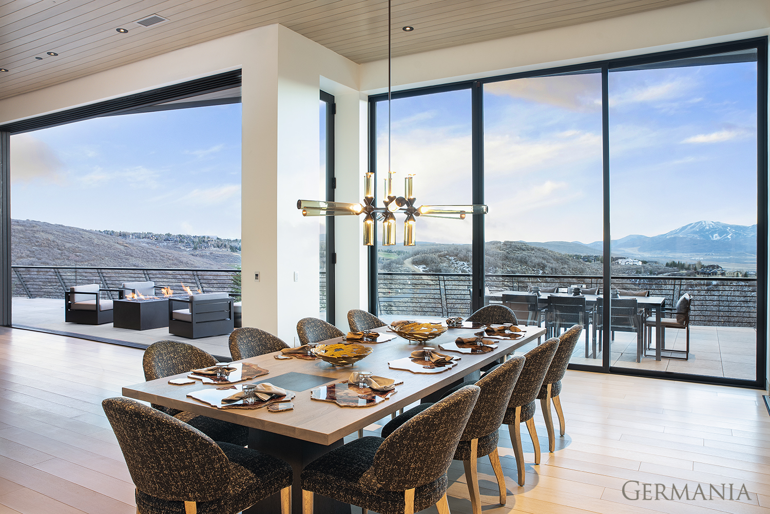 image.title Dining Room Ideas For Your Custom Luxury Home - Germania