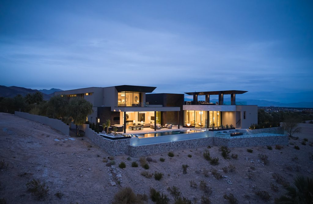The back of this desert house looks good from near, far, or wherever you are.
