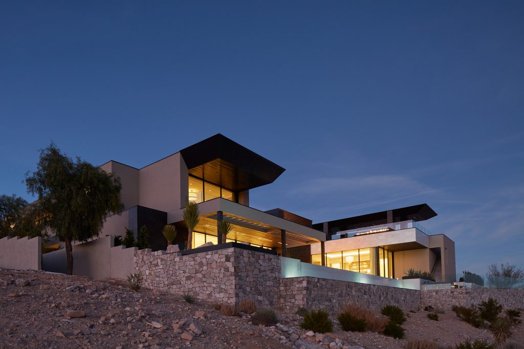 Dusk makes this backyard look even more dreamy.