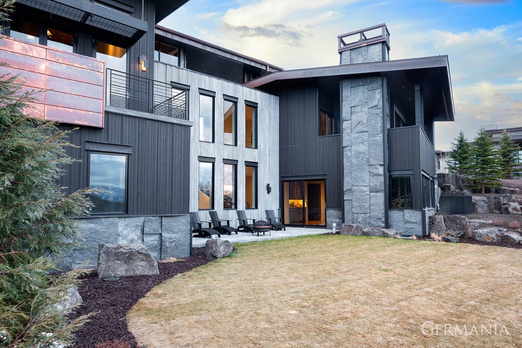 We are the top Park City Utah Custom Home Builder. We build beautiful custom homes that are perfect for your family. Warm and inviting, our homes are designed with you in mind.